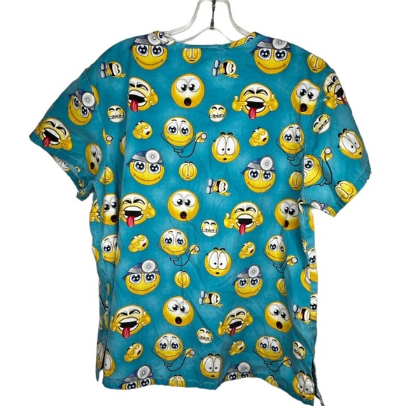 Scrub Central Smiley Faces Scrub Shirt - Picture 5 of 5
